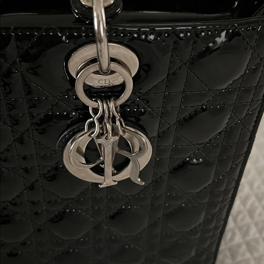 With COA: Excellent Christian Dior Lady Dior Black Large Tote - Picture 7 of 8